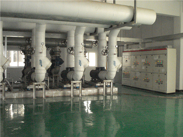 中央空调主机水泵系统